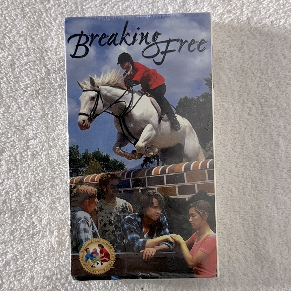 5/$25 Breaking Free VHS Movie